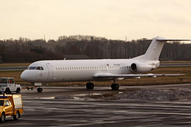 Fokker 100 (PH-KXR) - Previous registration XA-KXR.