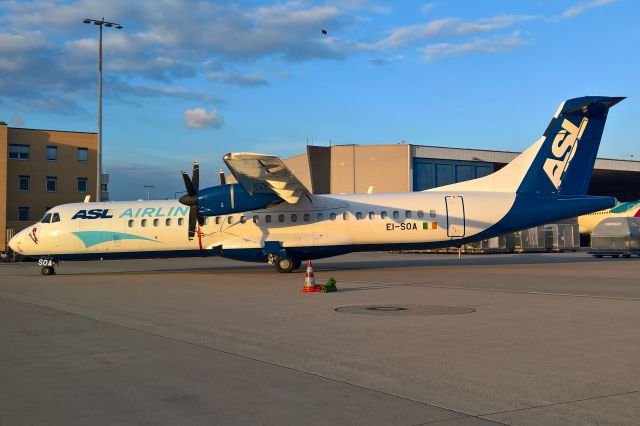 ATR ATR-72 (EI-SOA)