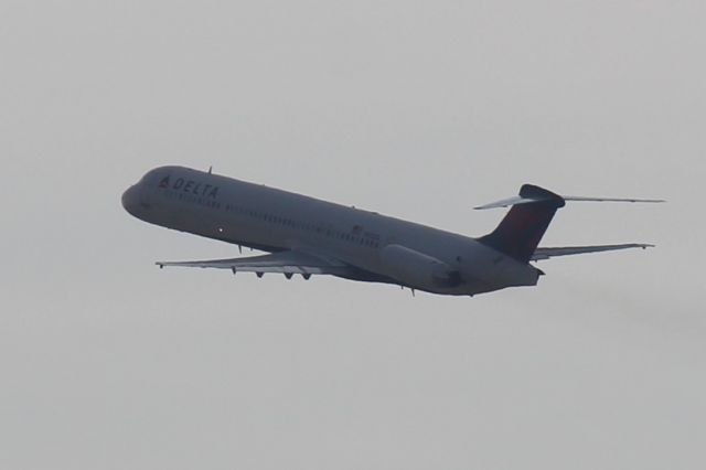 McDonnell Douglas MD-88 (N952DL) - Departing Runway: 22L. IFR. Squawk 6215. Operating as "Delta" DAL2009/DL2009 on 8/04/2018.