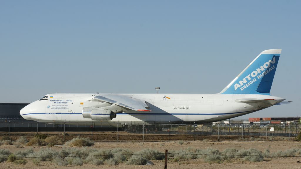 Antonov An-124 Ruslan (UR-82072) - Antonov Design Bureau