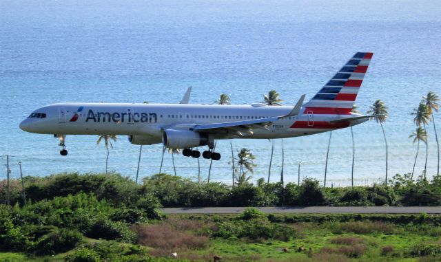 Boeing 757-200 (N192AN)