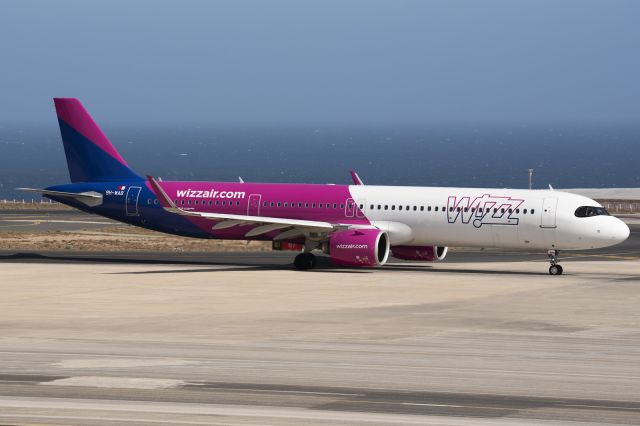 Airbus A321neo (9H-WAB) - Tenerife Sur - Reina Sofia (TFS / GCTS) - Spainbr /br /Photo taken: August 28, 2023br /br /Operator: Wizz Air Maltabr /Type: Airbus A321-271NXbr /Registration: 9H-WABbr /Serial: 11016br / br /Category: Civil Aircraft - Airliner