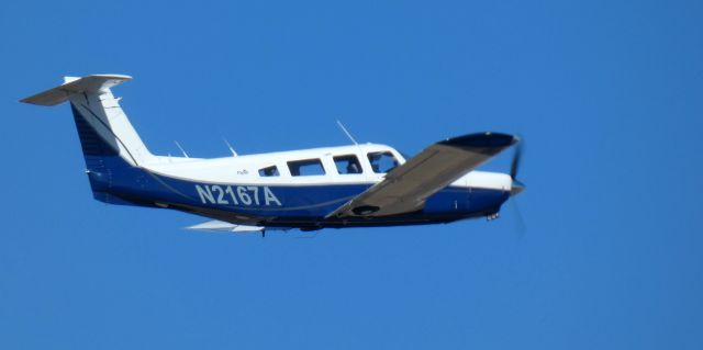 Piper Lance 2 (N2167A) - Shortly after departure is this 1978 Piper PA-32RT-300 Lance II in the Winter of 2024.