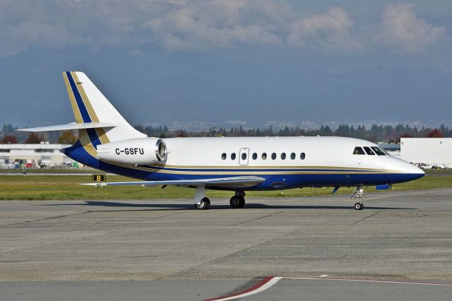 Dassault Falcon 2000 (C-GSFU)