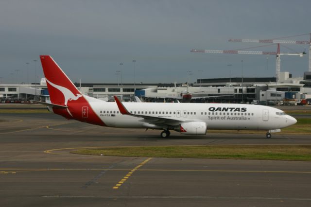 Boeing 737-800 (VH-VYA)