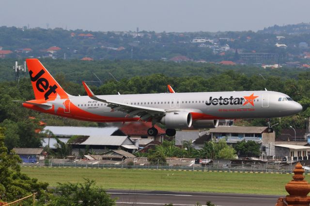 Airbus A321neo (VH-OYD)
