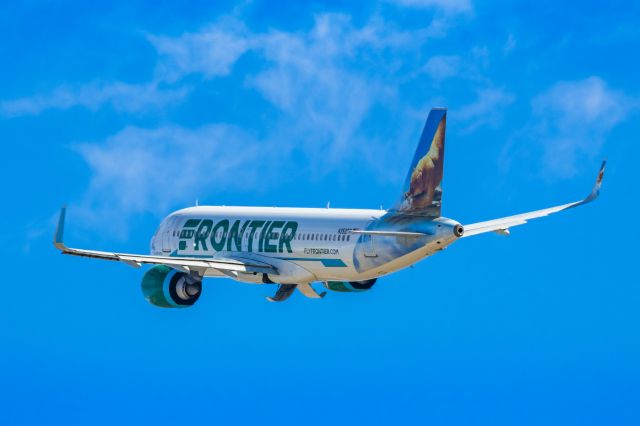 Airbus A320neo (N352FR) - A Frontier Airlines A320 neo "Rio the Jaguarundi" taking off from PHX on 2/11/23 during the Super Bowl rush. Taken with a Canon R7 and Canon EF 100-400 II L lens.