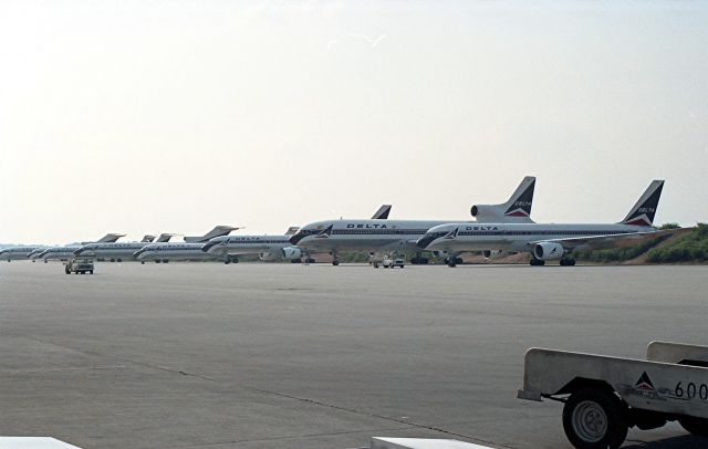 — — - A friend's father used to work for Delta and took me on a personal tour of their maintenance base at Hartsfield-Jackson. 