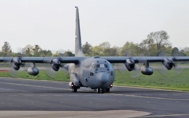 Lockheed C-130 Hercules (92-3287) - "rch437" usaf flying vikings c-130h 92-3287 arriving in shannon 9/5/18.