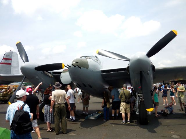 De Havilland Mosquito (N114KA)