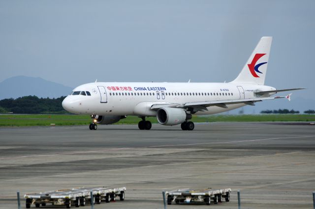Airbus A320 (B-6760)