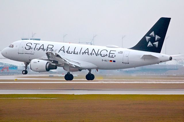 Airbus A319 (D-AILT)