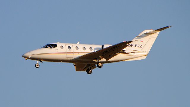 Beechcraft Beechjet (OK-BZZ) - Hawker Beechcraft 400XP, JetBee Czech s.r.o.