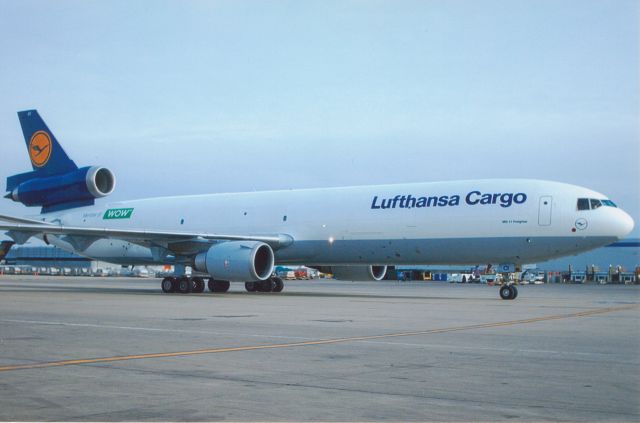 Boeing MD-11 (D-ALCI)