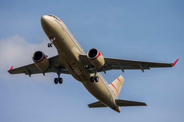 Airbus A320 (VT-ATV)