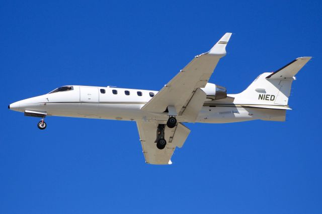 Learjet 31 (N1ED)