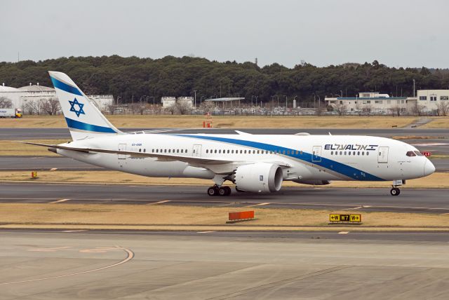 Boeing 787-8 (4X-ERB)