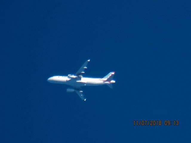 Airbus A321 (N652AW)