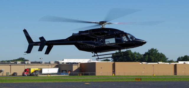 Bell 427 (N429TD) - LINDEN, NEW JERSEY-SEPTEMBER 03, 2019: Seen landing at Linden Airport.