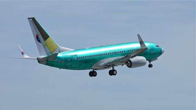 Boeing 737-700 (N1786B) - BOE582 from KRNT makes a missed approach to Rwy 16R during its maiden flight on 4/29/14. (LN:4906 / cn _____).