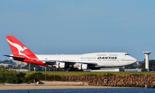 Boeing 747-400 (VH-OEE) - 11 / 03 / 2017