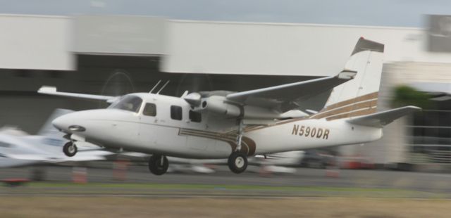 Aero Commander 500 (N590DR)