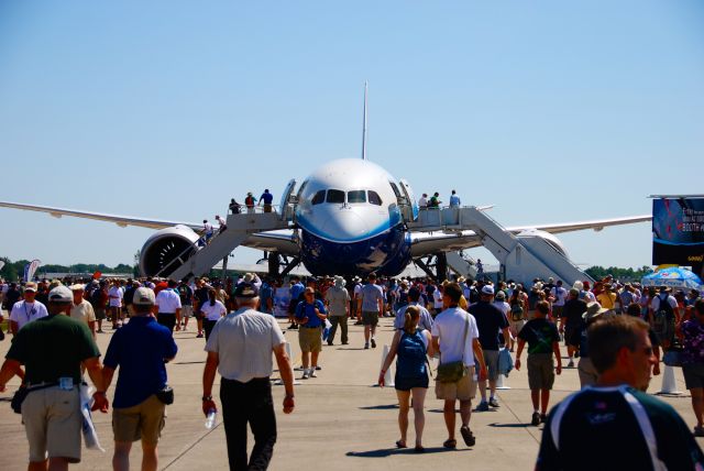 Boeing 787-8 (N787BA)