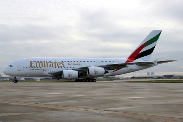 Airbus A380-800 (A6-EVL) - Taxiing to Stand 242 on 9-Dec-20 operating flight UAE1 from OMDB.