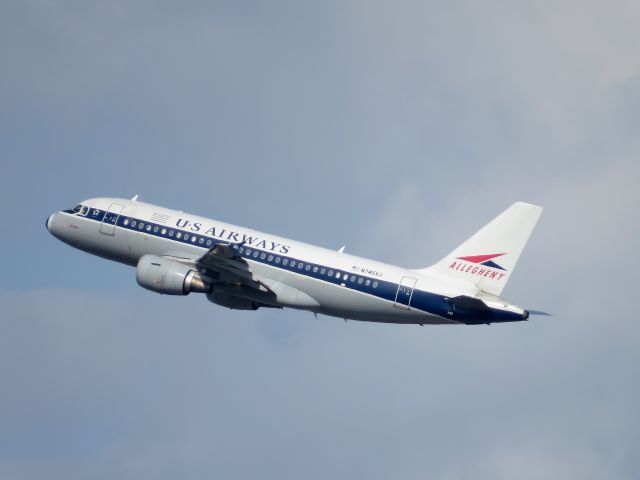 Airbus A319 (N745VJ) - TAKEN AUGUST 25, 2012 - DEPARTING 36C