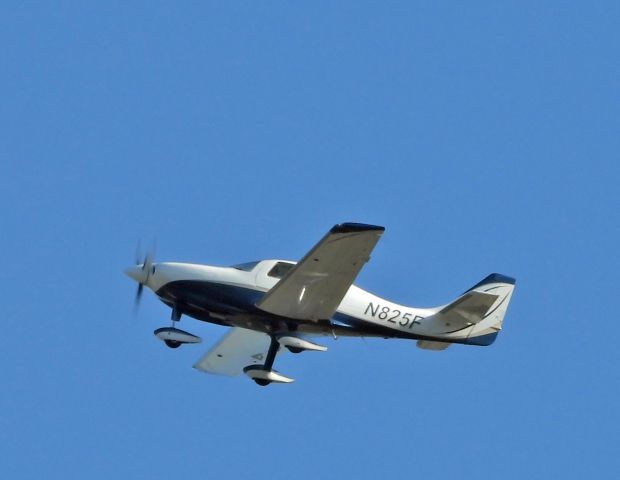 LANCAIR Lancair ES-P (N825F) - Upwind from 27 at Carson City