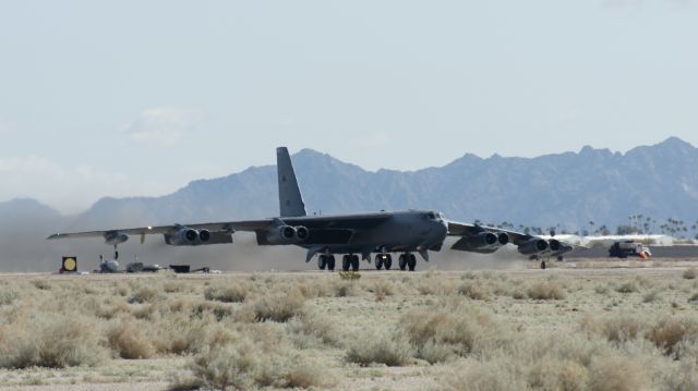 Boeing B-52 Stratofortress —