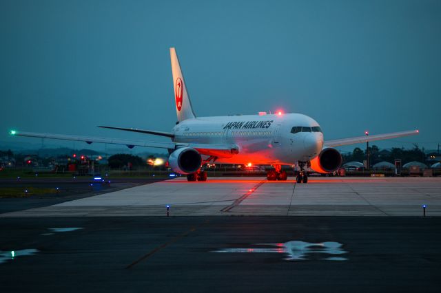 BOEING 767-300 (JA601J) - 2022.8.13br /JL286 IZO→HND