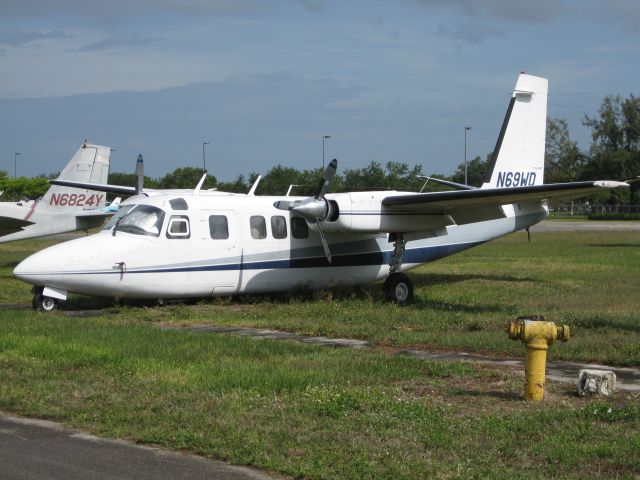 Rockwell Commander 685 (N69WD)