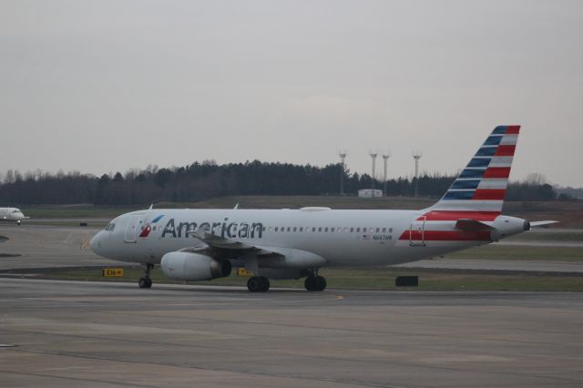 Airbus A320 (N667AW)