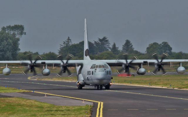 16-5810 — - usm kc-130j 165810 arr in shannon 31/7/14.