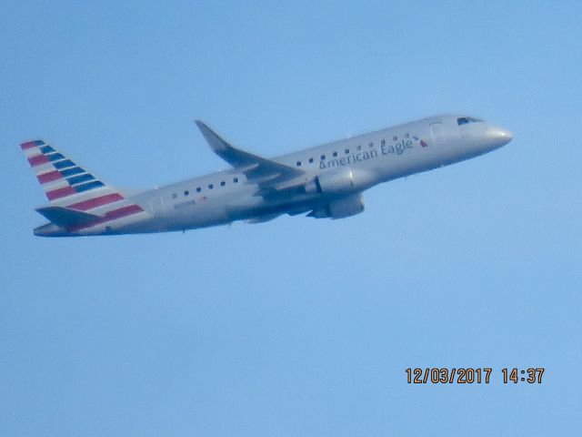 Embraer 175 (N231AN)