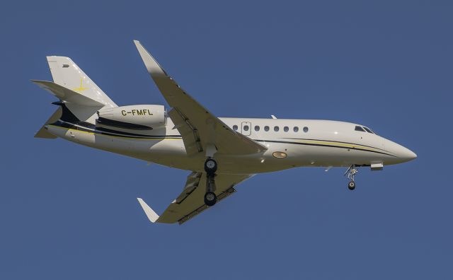 Dassault Falcon 2000 (C-FMFL) - Runway 02L arrival @KDPA.