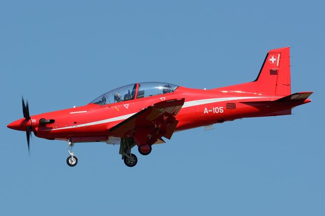 Pilatus PC-21 (A105) - T&G training session of the pilot school