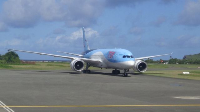 Boeing 787-8 (G-TUIC)