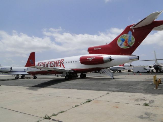 BOEING 727-200 (N727VJ)