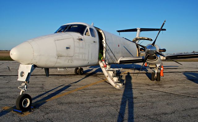 Beechcraft 1900 — - Cargo Beech 1900 on the ramp in Windsor from Hamilton.