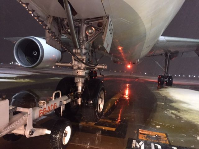 Airbus A300F4-600 (N664FD) - ATWR Gate 1 Ready for Pushback 