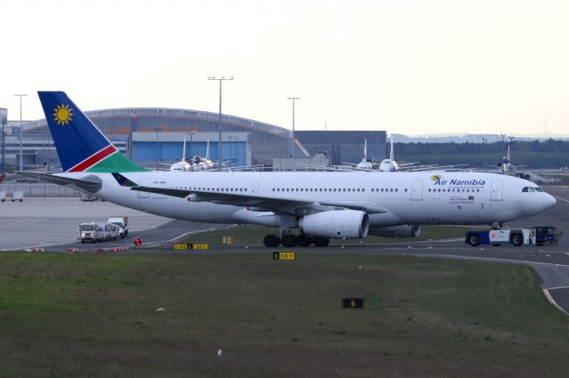 Airbus A330-200 (V5-ANO)