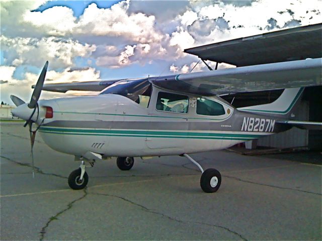 Cessna Centurion (N8287M)
