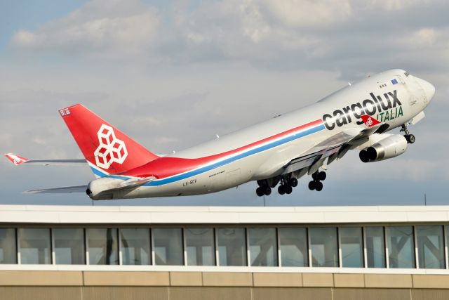 Boeing 747-400 (LX-SCV) - 23-L Departure 05-14-21