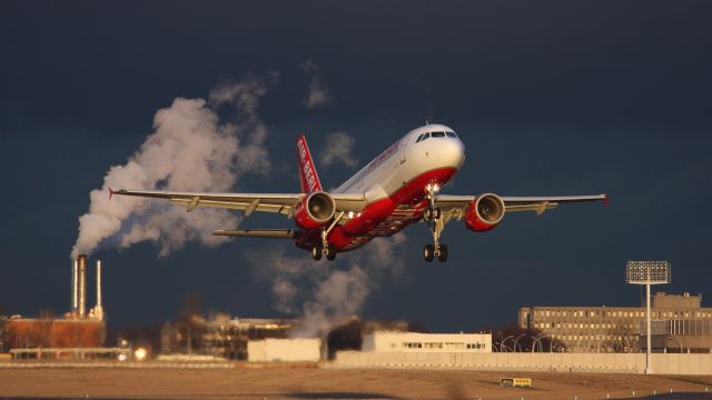 Airbus A320 (D-ALTF)