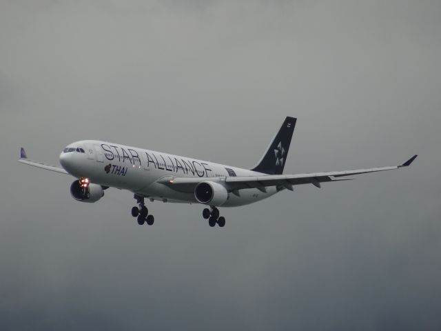 Airbus A330-300 (HS-TEL)