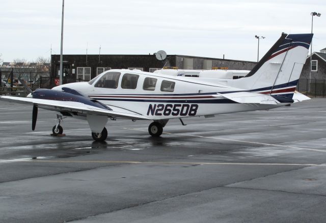 Beechcraft Baron (58) —