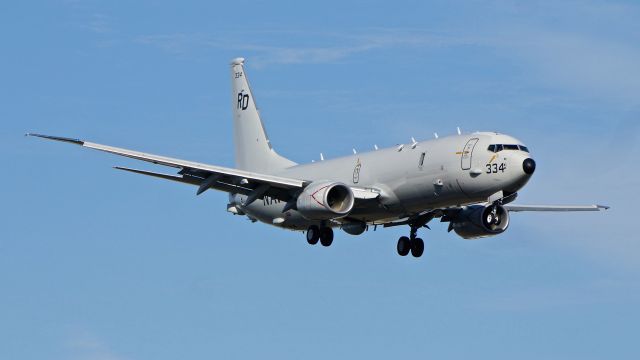 Boeing P-8 Poseidon (16-9334) - A U.S. NAVY Boeing P-8A Poseidon with VP-47 based at Naval Air Station Whidbey Island, WA doing pattern work at KPAE Rwy 16R on 2.21.20. (B737-8FV / code RD-334 / ser #169334 / ln 6440 / cn 63181).