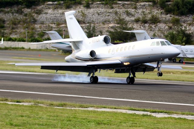 Dassault Falcon 50 (N37ER)